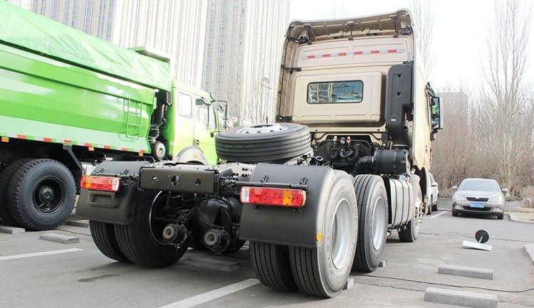 Truck Beiben V3 Tractor Head for Sale in Zimbabwe