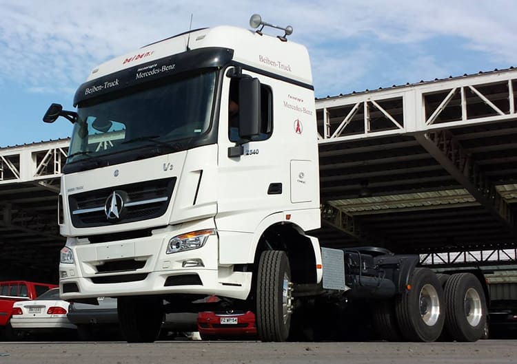 BeiBen Truck V3 | Beiben 6X4 2540 Tracteyr Camion for Sale in Kenya
