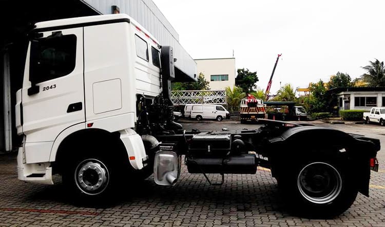 Truck Beiben V3 | Beiben 2043 4x2 Tractor Head Truck for Sale in Tanzania