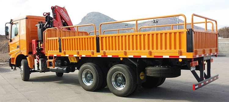 Beiben Truck NG80 Cargo Truck with Crane for Sale Price in Tanzania