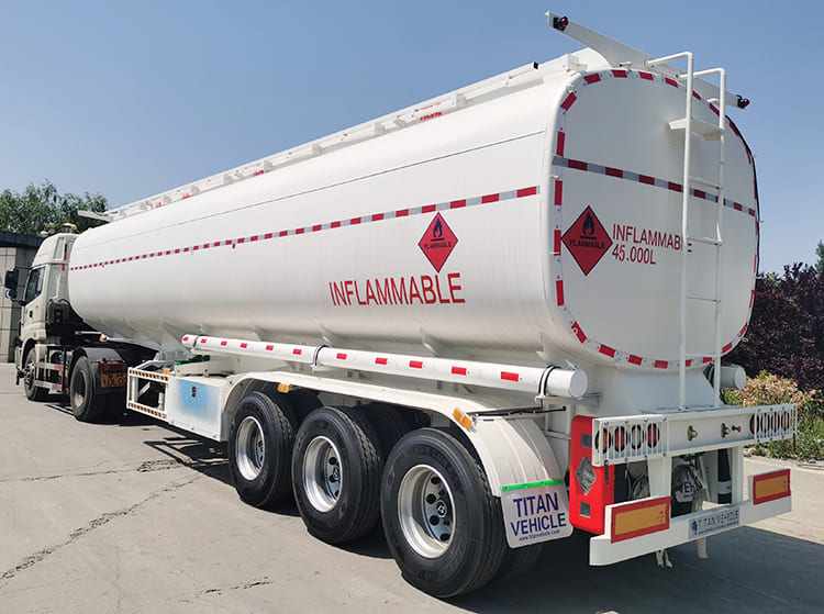 3 Axle Fuel Tanker Trailer | 45000 Liters Heavy Fuel Tanker Semi Trailer for Sale in Tanzania 