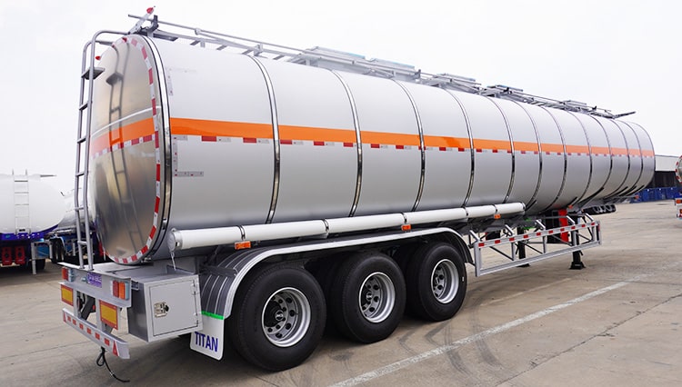 3 Axle Stainless Steel Tanker Trailer for Sale | 4500Ltrs Stainless Tanker Trailer for Sale 