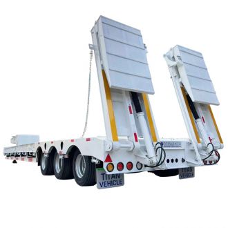 Tri Axle Lowboy Trailers with Folding Ladders